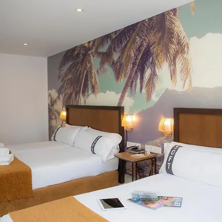 Casual Del Mar Hotel 3*